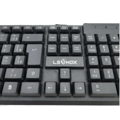 Teclado com Fio USB Lehmox LEY-1605 ABNT2. Design ergonômico, teclas silenciosas e fácil instalação Plug & Play. Ideal para escritório e home office.